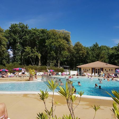 4 Star Village Cozy Chalet Near Beach Saint-Brévin-les-Pins Exteriör bild