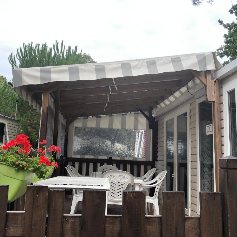 4 Star Village Cozy Chalet Near Beach Saint-Brévin-les-Pins Exteriör bild