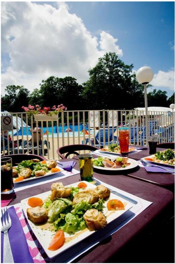 4 Star Village Cozy Chalet Near Beach Saint-Brévin-les-Pins Exteriör bild