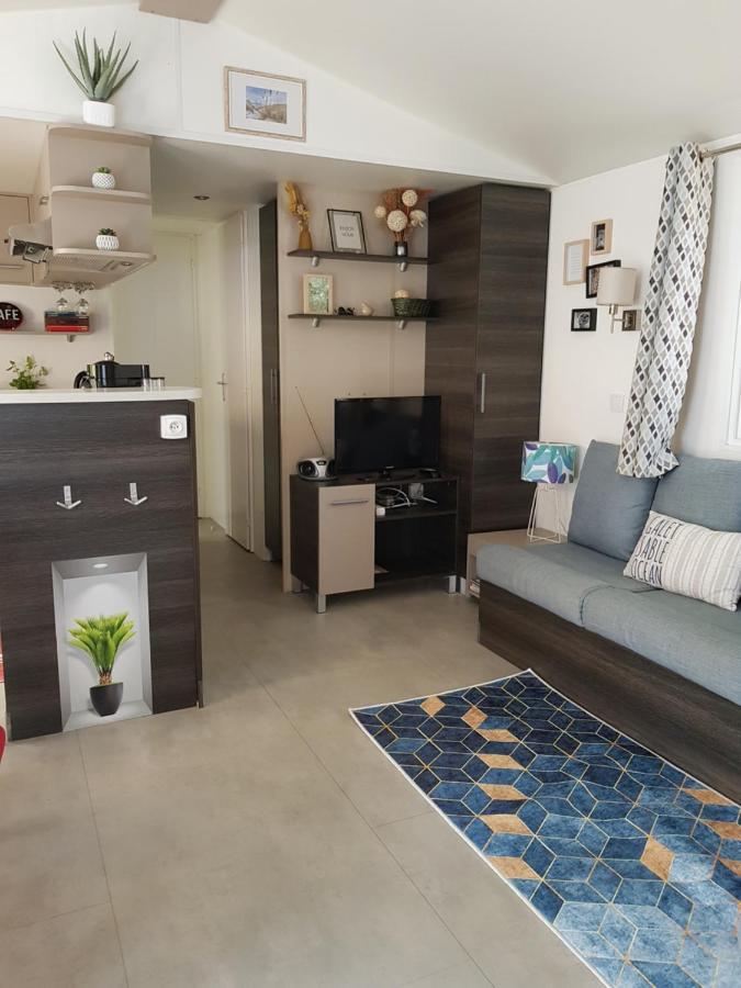 4 Star Village Cozy Chalet Near Beach Saint-Brévin-les-Pins Exteriör bild