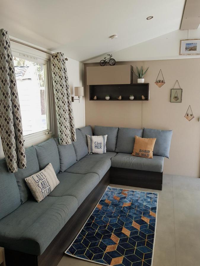 4 Star Village Cozy Chalet Near Beach Saint-Brévin-les-Pins Exteriör bild